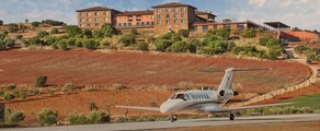 La Caminera: destinație pentru avioane private